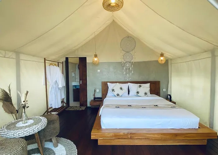 Pinggan Luxury Camp Кемпинг