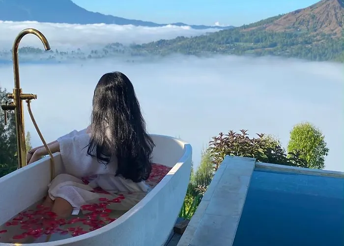 Pinggan Luxury Camp Kamp alanı